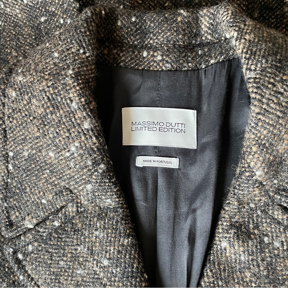 Massimo Dutti 3-Button Coat - Picture 7 of 8